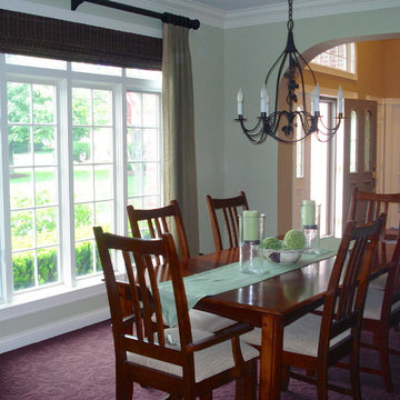 Clean and Elegant Dining Room