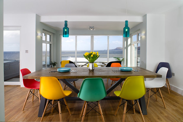Contemporary Dining Room by Marcus Keegan Photography