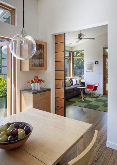 Contemporary Dining Room by Ana Williamson Architect