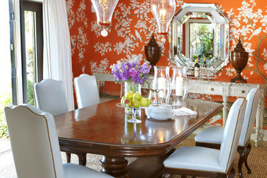 Dining room - dining room idea in New York