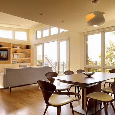 Great room - modern great room idea in San Francisco