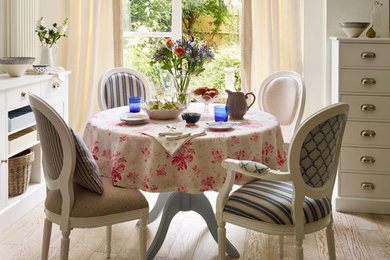 Colour Scheming: Dining Chairs Don't Have To Match