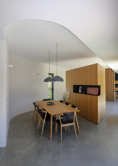 Contemporary Dining Room by Studio Heim