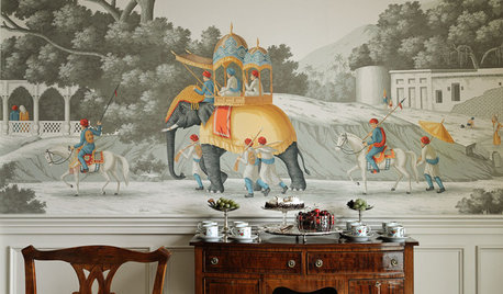 Roll Call: Open Up Your Room With Scenic Wallcoverings