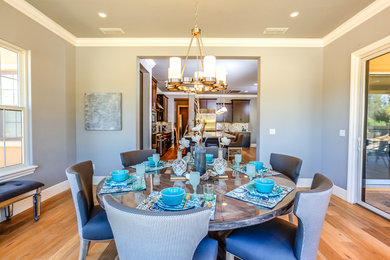 This is an example of a contemporary dining room in Sacramento.