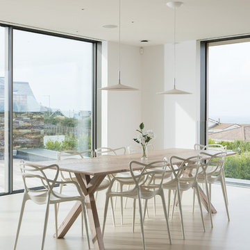Contemporary Oak Stained Kitchen