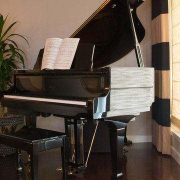 Contemporary Pasadena Condo Piano