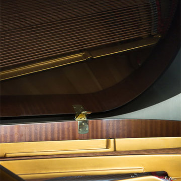 Contemporary Pasadena Condo Piano