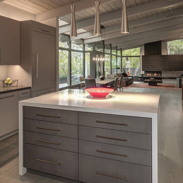Contemporary Portola Valley Kitchen Designed by CJ Lowenthal