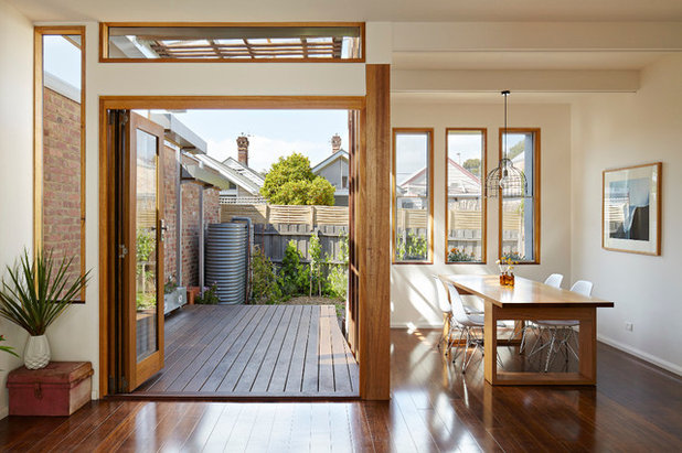 Contemporary Dining Room Convertible Courtyards House