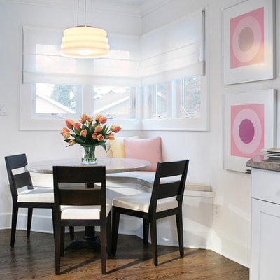 Kitchen/dining room combo - small coastal dark wood floor and brown floor kitchen/dining room combo idea in Newark with white walls