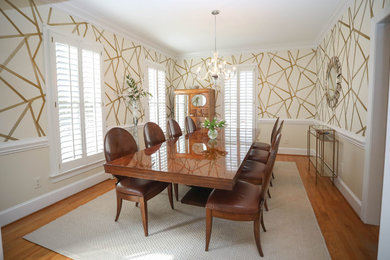 Design ideas for a midcentury dining room in Charlotte.