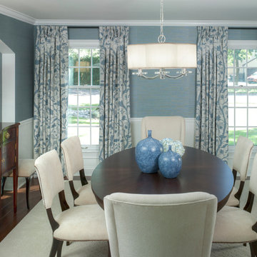 Crisp Blue and White Dining Room
