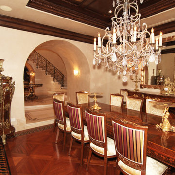Crystal Cove Dining Room - Pelican Developers