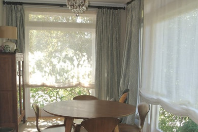 Design ideas for a traditional dining room in San Francisco.