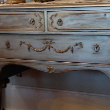Custom Painted Antiques and Vintage Furniture