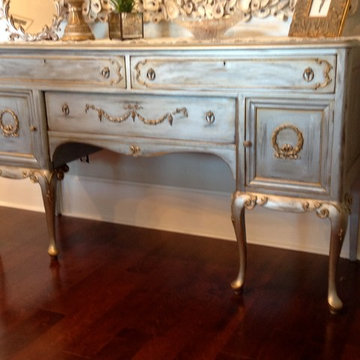 Custom Painted Antiques and Vintage Furniture