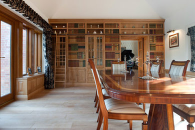 Traditional dining room in Gloucestershire.