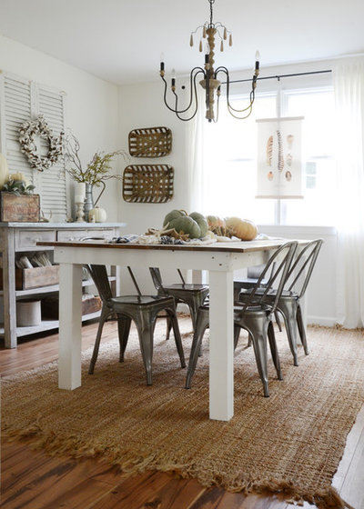 Shabby-chic Style Dining Room by Design Fixation [Faith Provencher]