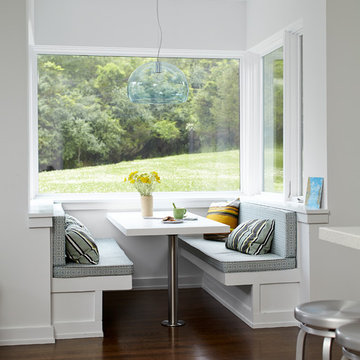 Degraw and Dehaan Fresh Contemporary