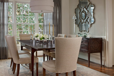 Example of a transitional dining room design in Detroit