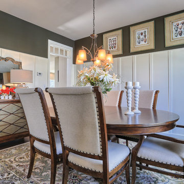 Dining Room | 982 Connell Street