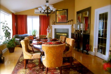 Example of a classic dining room design in Ottawa