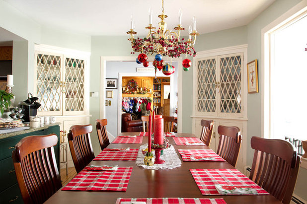 Traditional Dining Room by Rikki Snyder