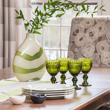 dining room table styling
