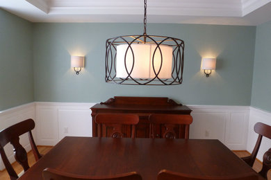 This is an example of a classic dining room in Wilmington.