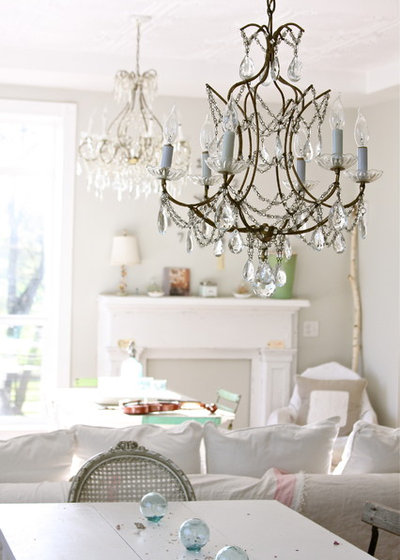 Shabby-Chic Style Dining Room by Dreamy Whites