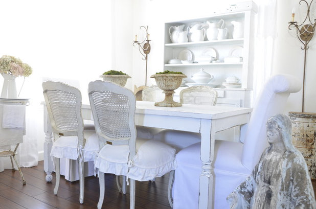 Shabby-Chic Style Dining Room by Dustylu