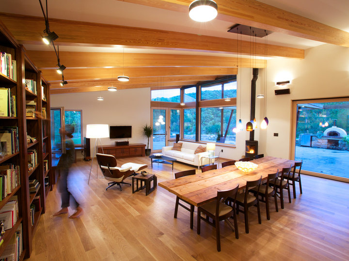 Dining Room - Contemporary Dining Room