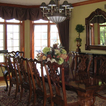 English Country Manor in Middletown