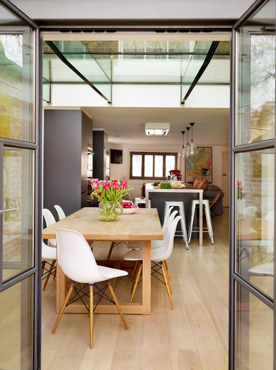Contemporary Dining Room by Roundhouse