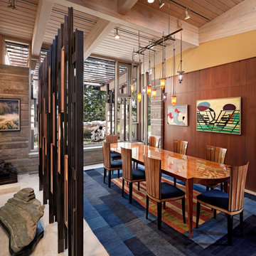 Floating Peak House