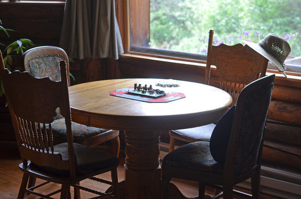 Rustic Dining Room by Sarah Greenman