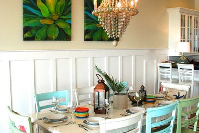 Beach style dining room photo in Charleston
