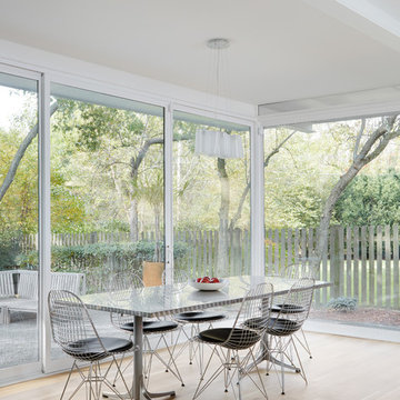 Glencoe Modern Glass House
