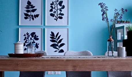 In Singapore, a Living-Dining Area Bathed in Blue