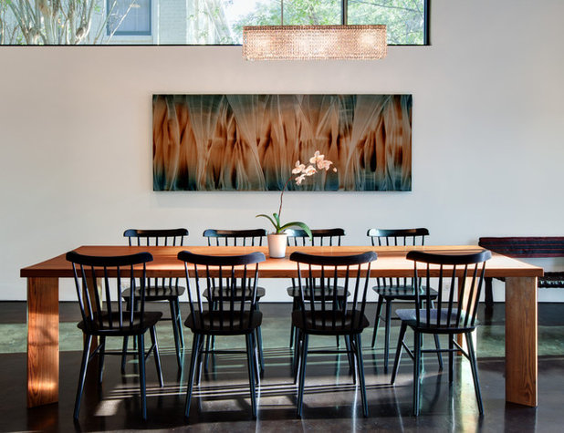 Modern Dining Room by Hugh Jefferson Randolph Architects