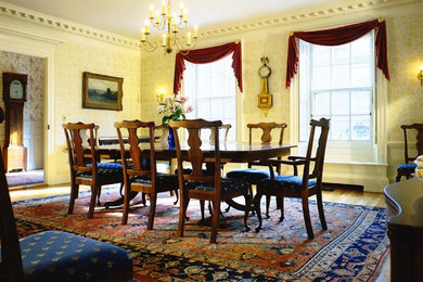 Dining room - traditional dining room idea in Boston