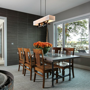 Hasserton - Transitional Prairie Style Lakefront