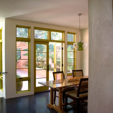 HERE Design and Architecture Ojai House - Dining Room and Courtyard