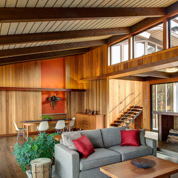 Hillside MCM Residence