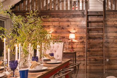 Inspiration pour une salle à manger chalet.