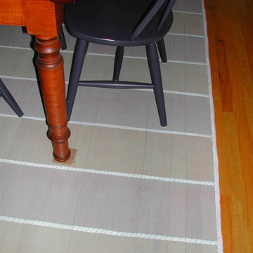 Housefox Design - Beach Rug with rope border. Glaze in 2 colors.