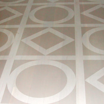 Housefox Design - Circles and Diamonds. Patterned floors with beige glaze.