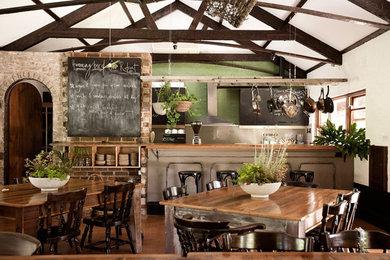 Design ideas for a rustic dining room in Melbourne.