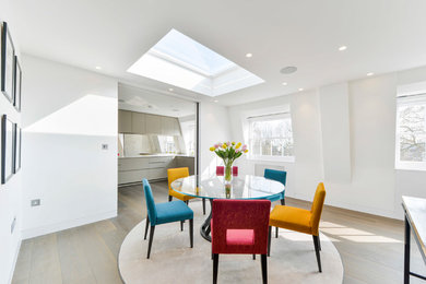 Contemporary dining room in London.